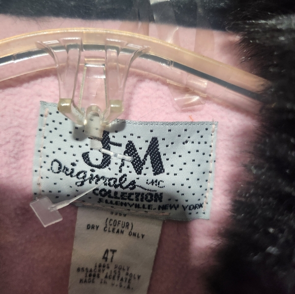 Cute fur coat w/ cute flowers jm orginals size 4 - Picture 2 of 5